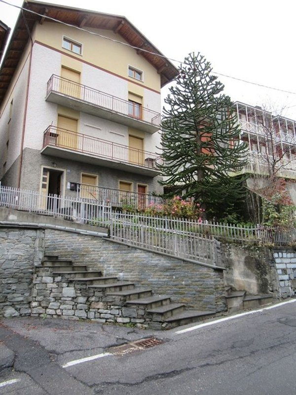 appartamento in vendita a Lanzada