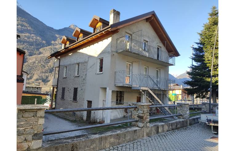 casa indipendente in vendita a Lovero