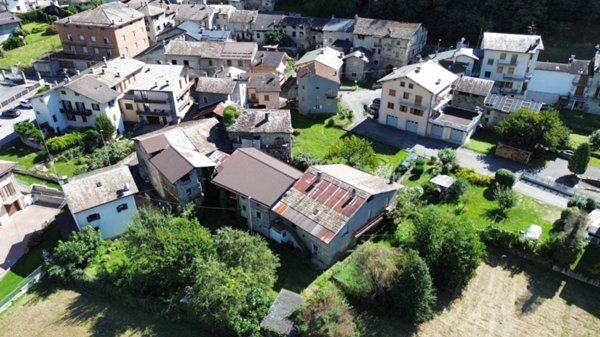 casa indipendente in vendita a Mazzo di Valtellina