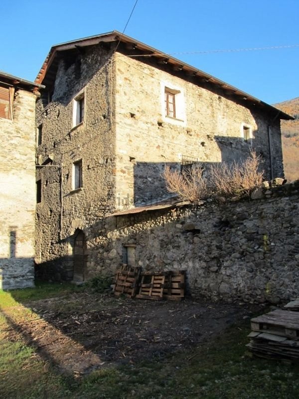casa indipendente in vendita a Mazzo di Valtellina