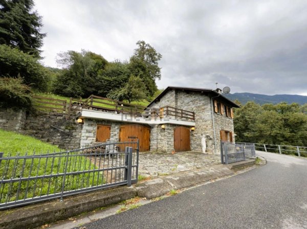 casa indipendente in vendita a Mazzo di Valtellina