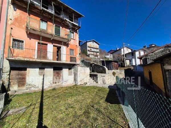 casa indipendente in vendita a Mello