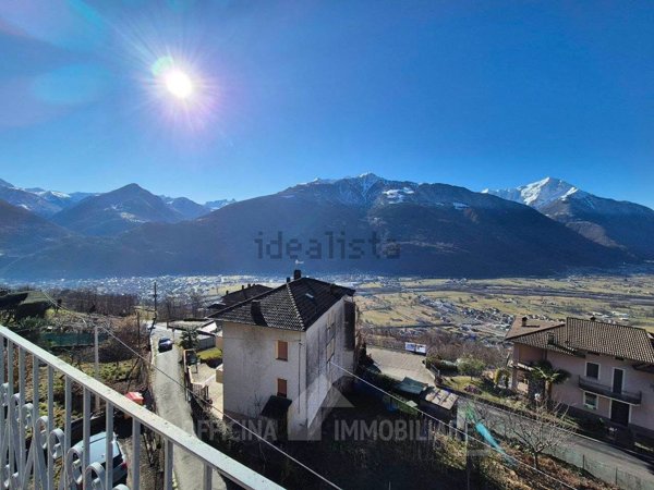 casa indipendente in vendita a Mello