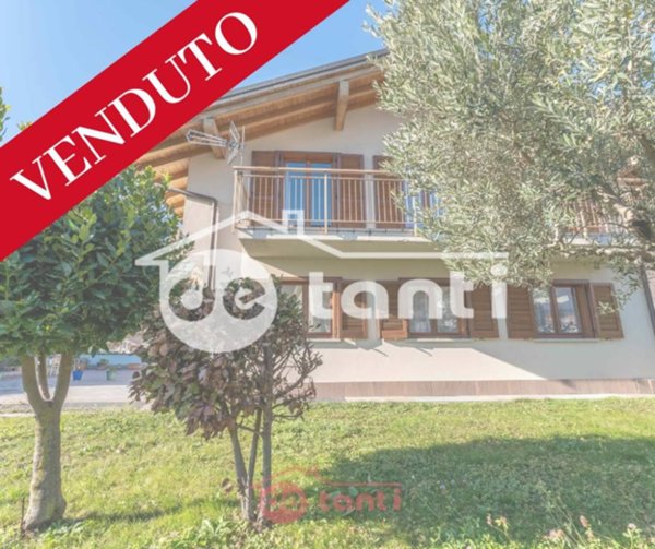 casa indipendente in vendita a Mese