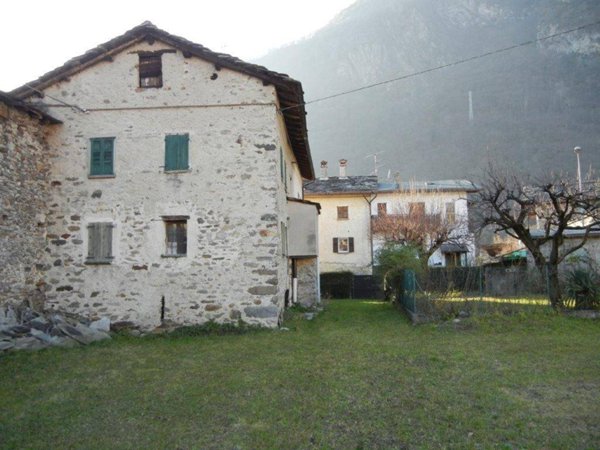 casa indipendente in vendita a Mese