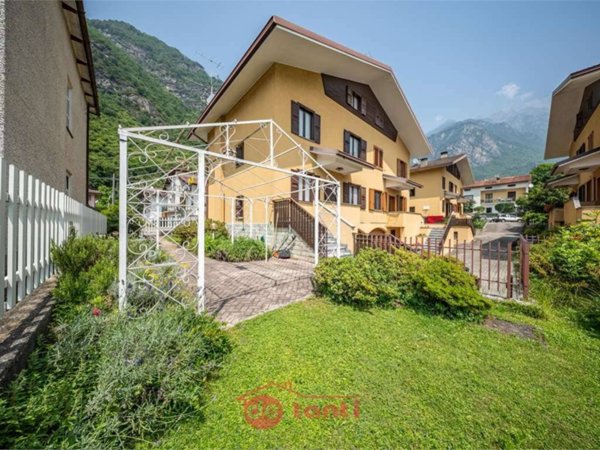 casa indipendente in vendita a Mese