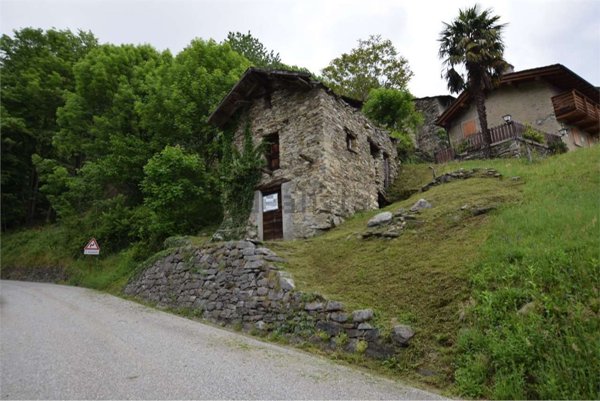 quadrivano in vendita a Mese