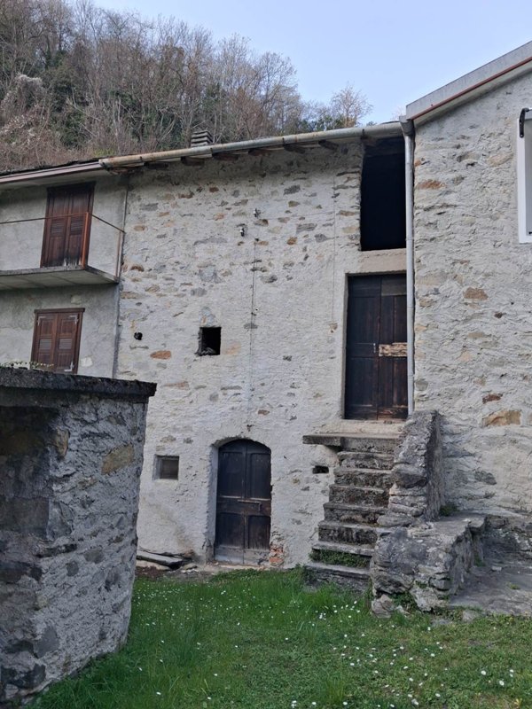 casa indipendente in vendita a Mese