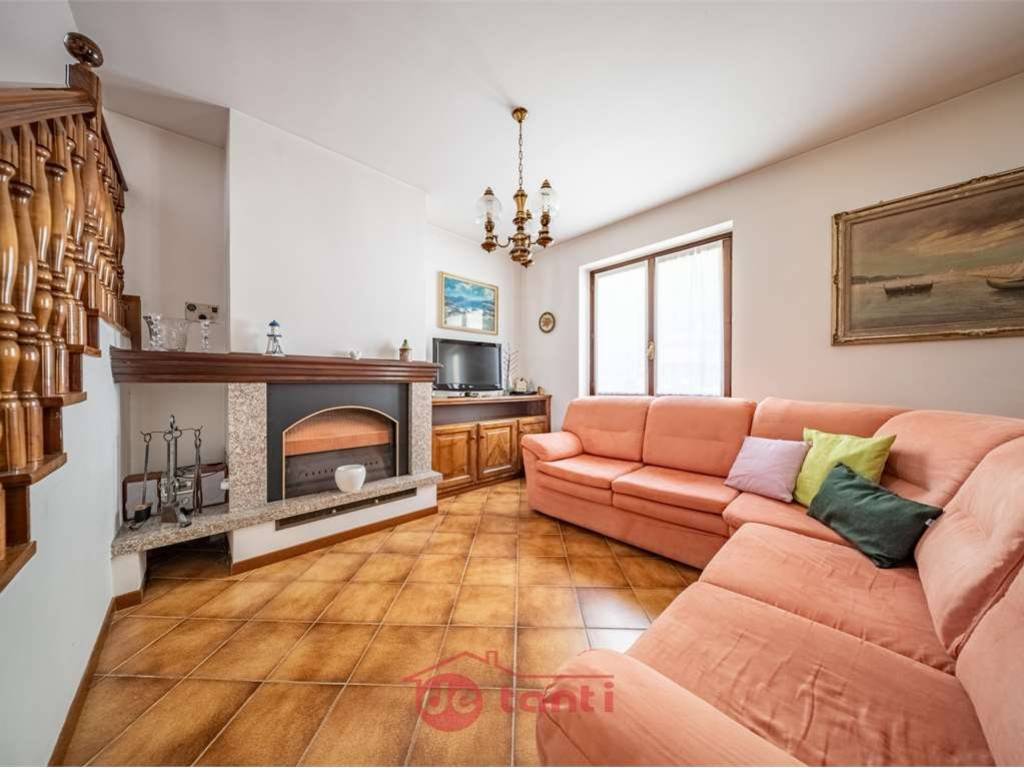 casa indipendente in vendita a Mese