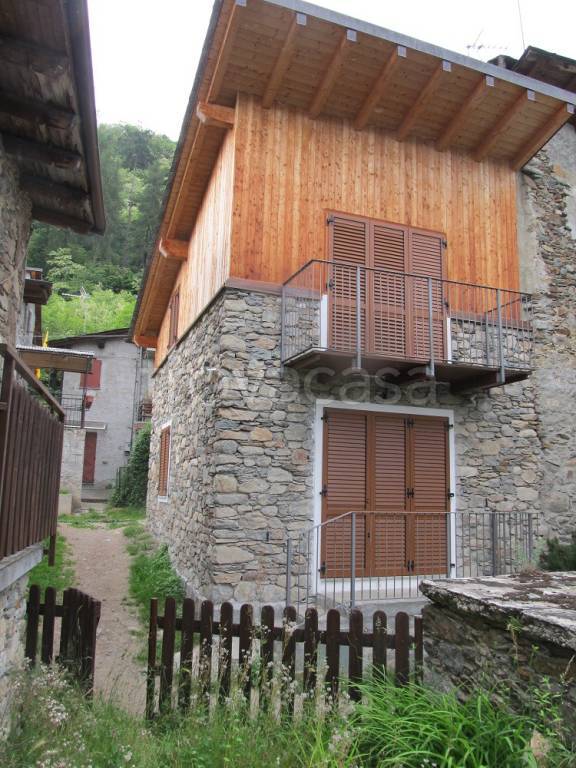 casa indipendente in vendita a Montagna in Valtellina