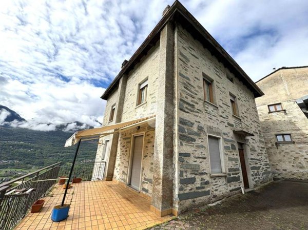appartamento in vendita a Montagna in Valtellina