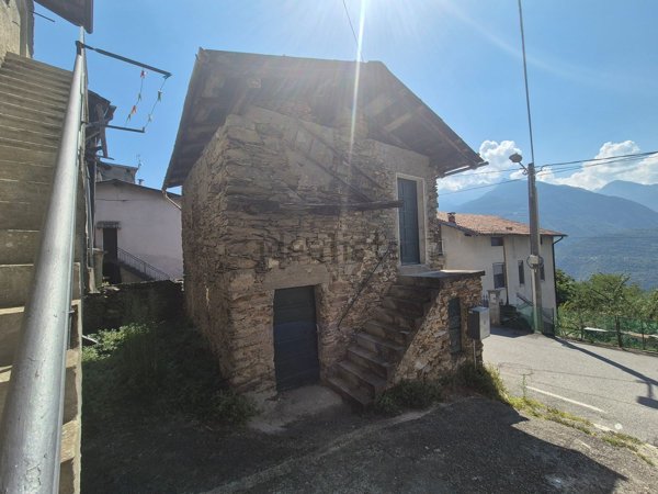 appartamento in vendita a Montagna in Valtellina