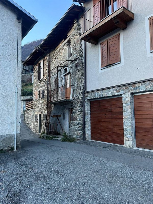 appartamento in vendita a Montagna in Valtellina