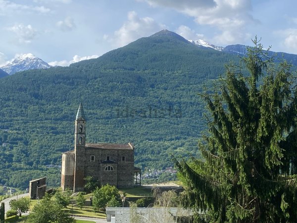 appartamento in vendita a Montagna in Valtellina