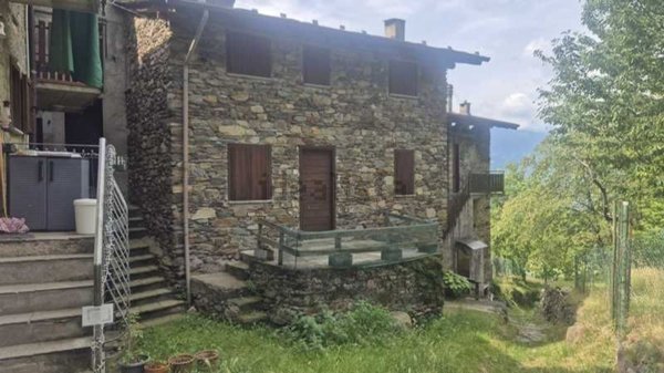 appartamento in vendita a Montagna in Valtellina