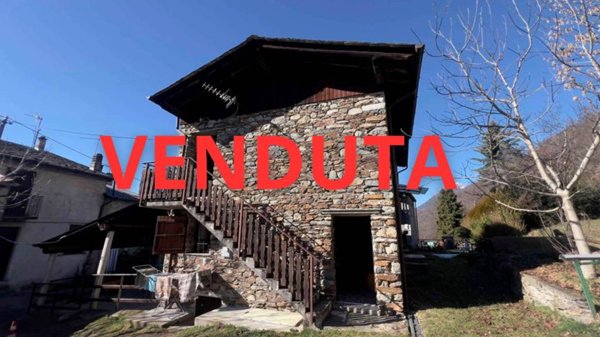 casa indipendente in vendita a Montagna in Valtellina