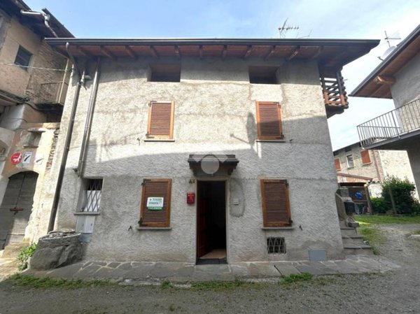 casa indipendente in vendita a Morbegno
