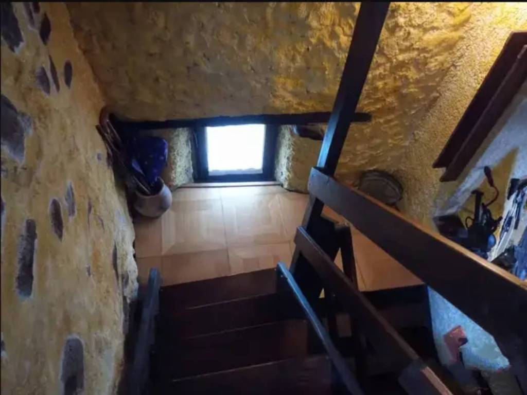 casa indipendente in vendita a Morbegno in zona Campovico
