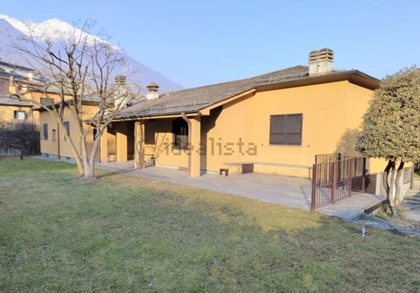 casa indipendente in vendita a Morbegno