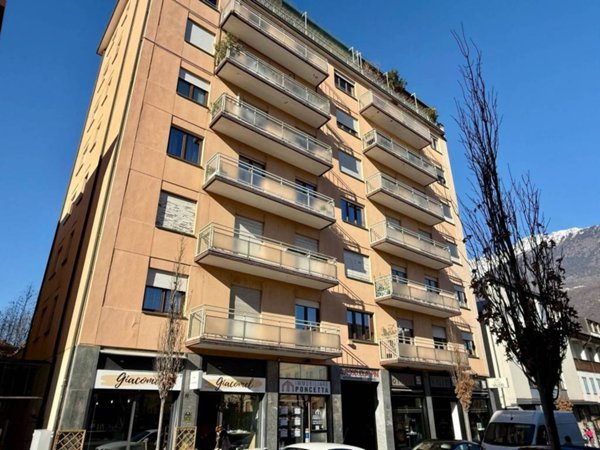 appartamento in vendita a Morbegno