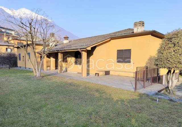 casa indipendente in vendita a Morbegno