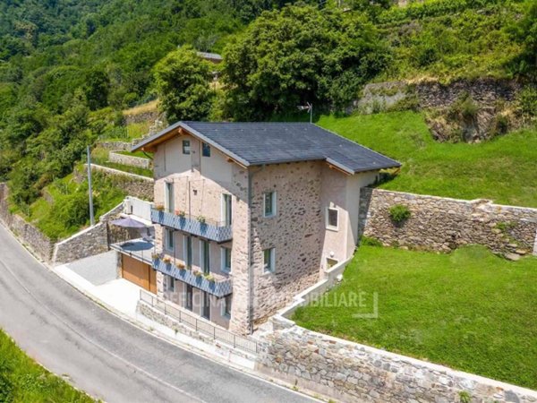 casa indipendente in vendita a Morbegno