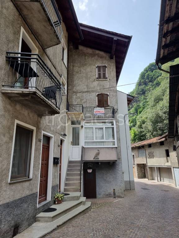 casa indipendente in vendita a Morbegno in zona Paniga