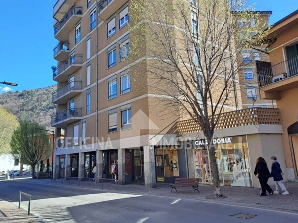 appartamento in vendita a Morbegno in zona Valle