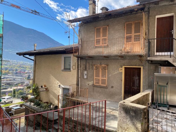 quadrivano in vendita a Morbegno in zona Desco