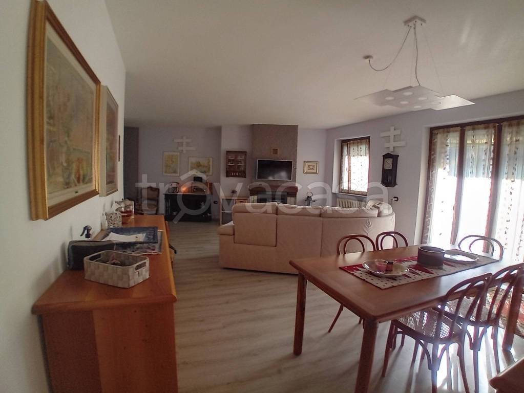 appartamento in vendita a Morbegno