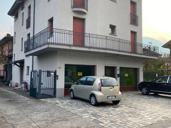 negozio in vendita a Morbegno