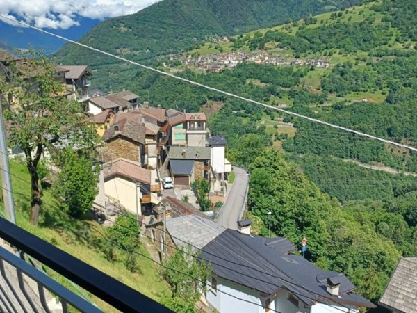 appartamento in vendita a Morbegno in zona Valle
