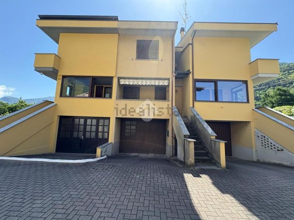 casa indipendente in vendita a Morbegno