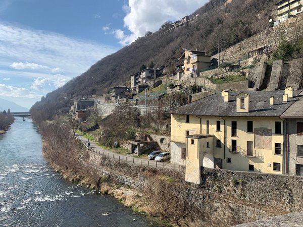 negozio in vendita a Morbegno