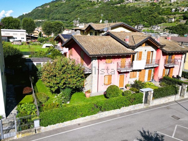 casa indipendente in vendita a Morbegno