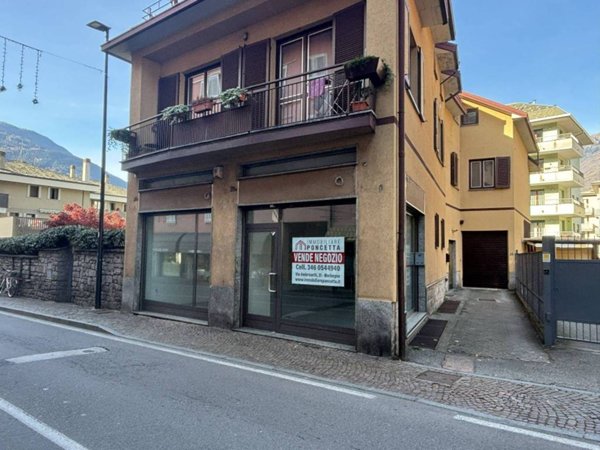 negozio in vendita a Morbegno