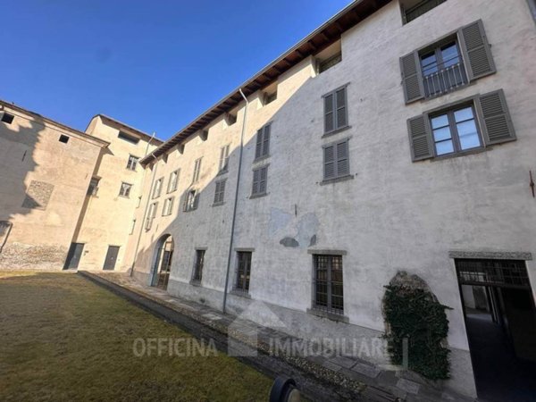 appartamento in vendita a Morbegno in zona Valle