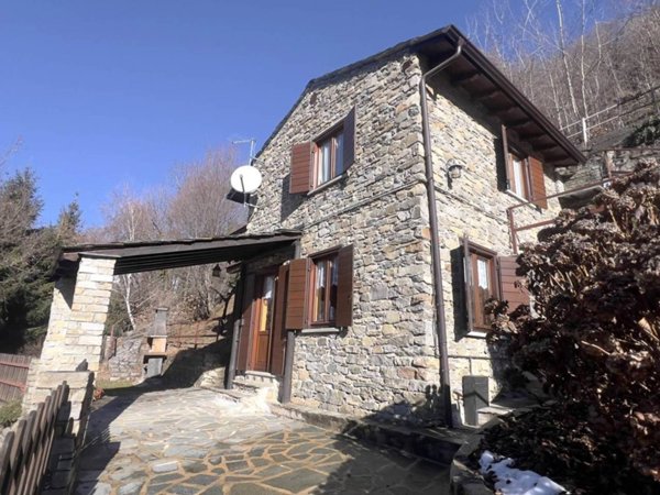 casa indipendente in vendita a Morbegno in zona Valle