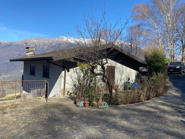 casa indipendente in vendita a Morbegno