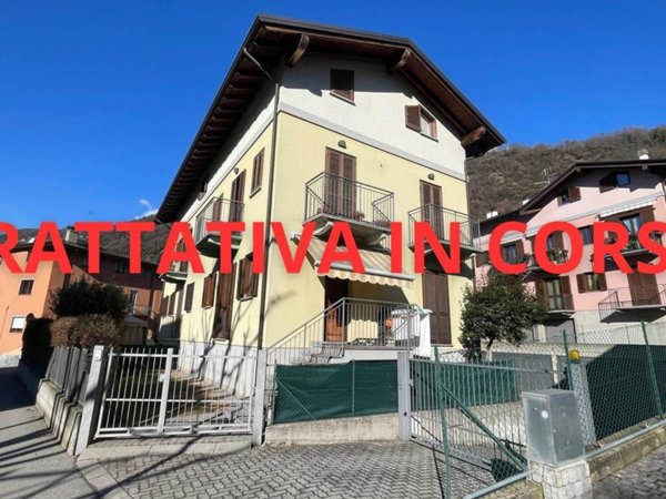 appartamento in vendita a Morbegno in zona Campovico
