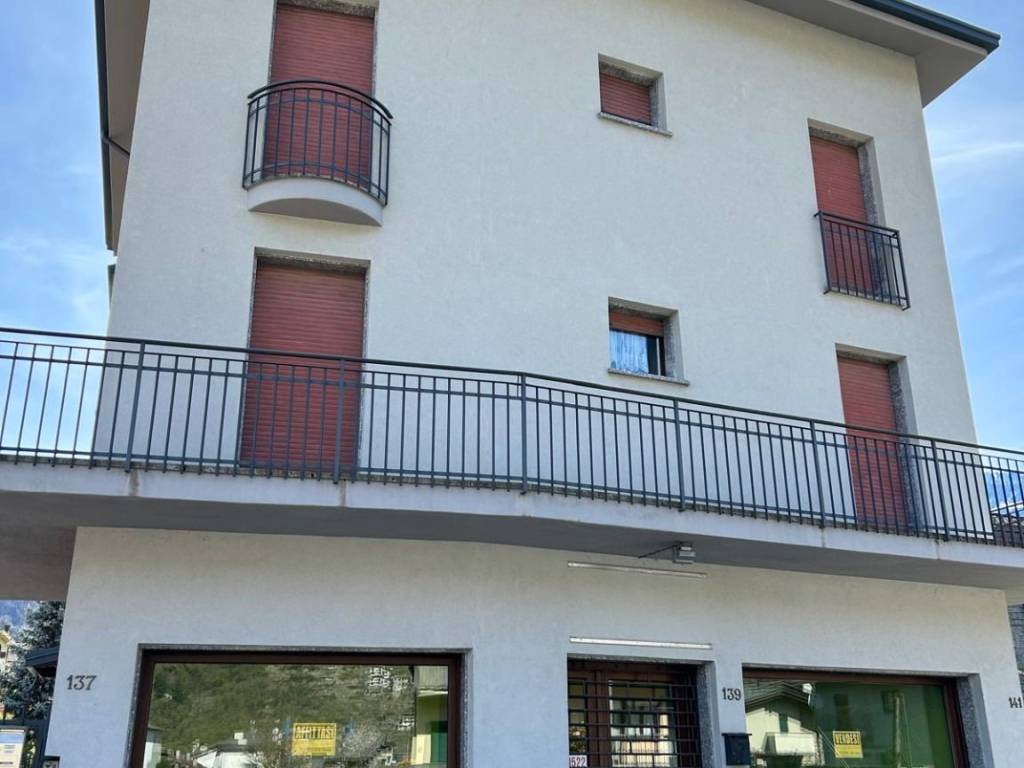 negozio in vendita a Morbegno