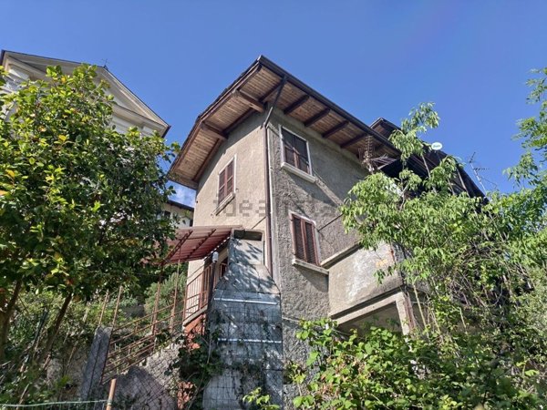 casa semindipendente in vendita a Morbegno in zona Campovico