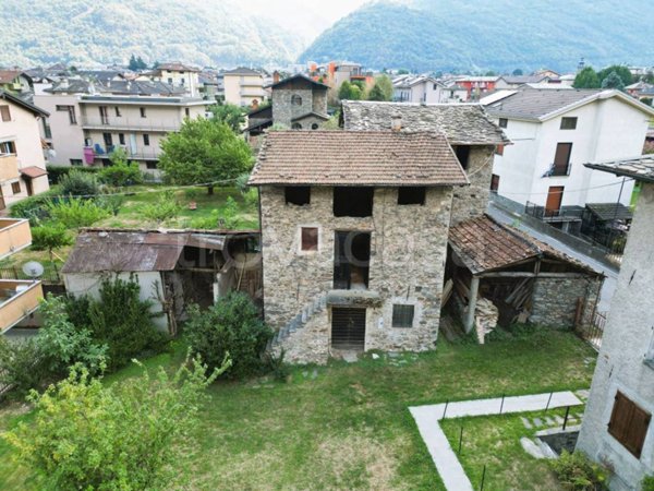casa indipendente in vendita a Morbegno