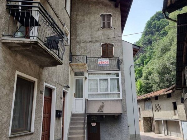 casa indipendente in vendita a Morbegno in zona Paniga