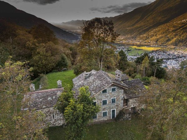 intera palazzina in vendita a Morbegno