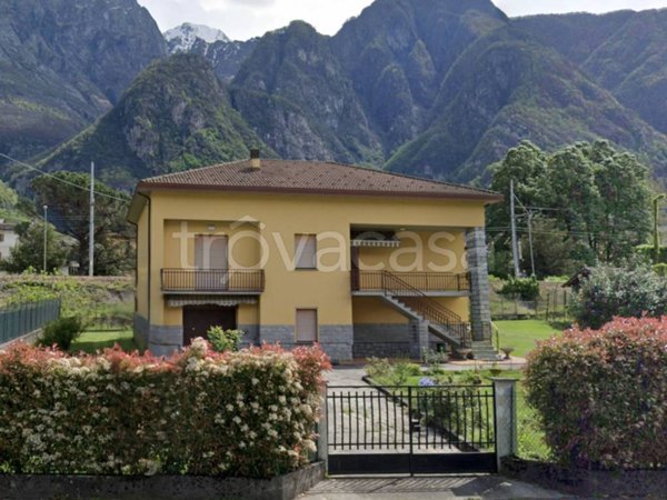 casa indipendente in vendita a Novate Mezzola