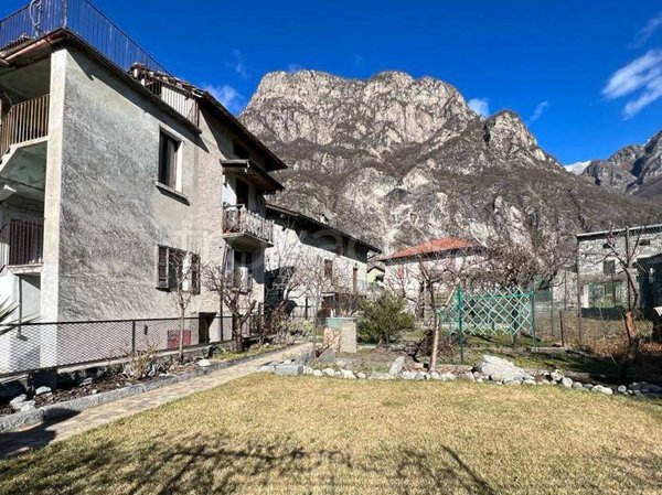 appartamento in vendita a Novate Mezzola
