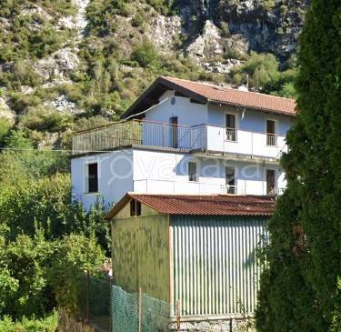 casa indipendente in vendita a Novate Mezzola