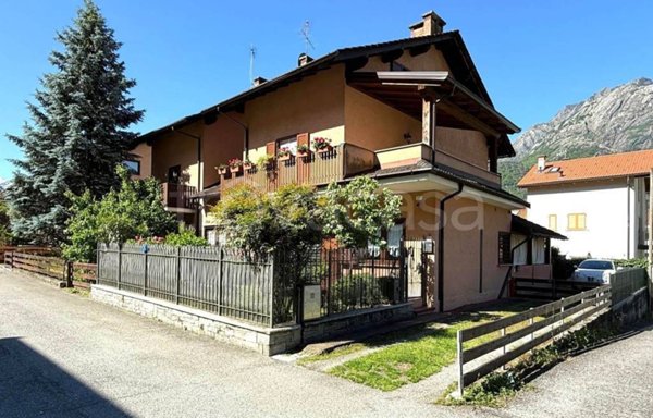 casa indipendente in vendita a Novate Mezzola