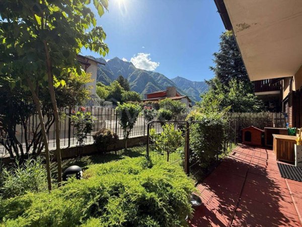 casa indipendente in vendita a Novate Mezzola